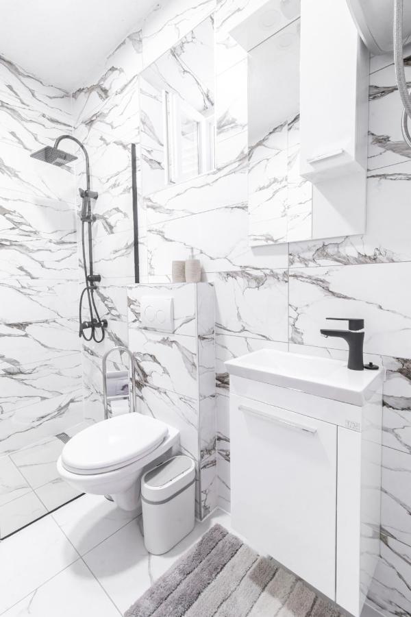 Apartments Florian Lopud ภายนอก รูปภาพ