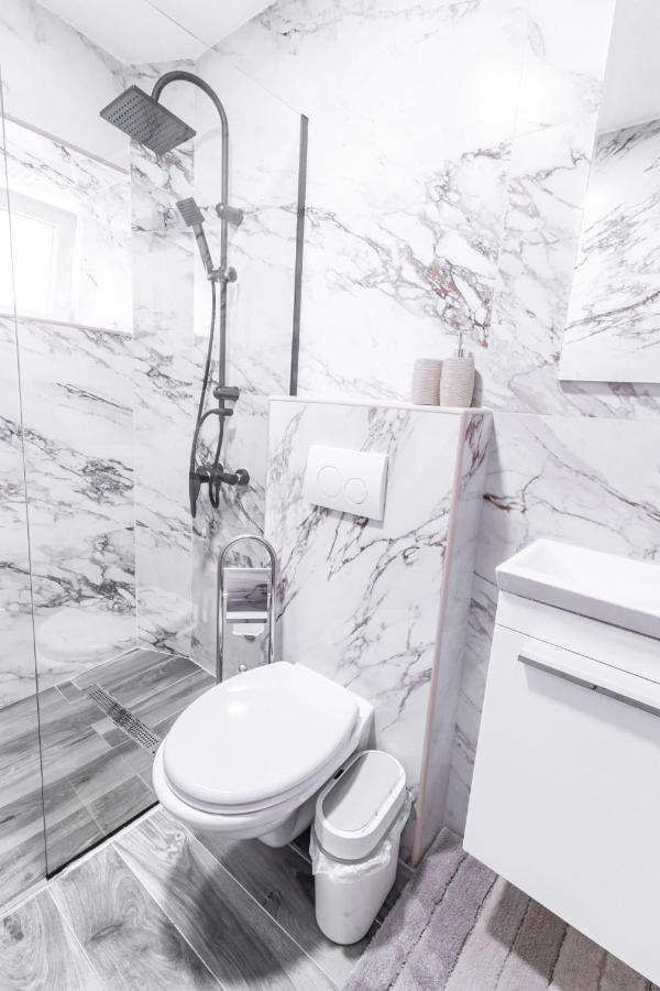 Apartments Florian Lopud ภายนอก รูปภาพ