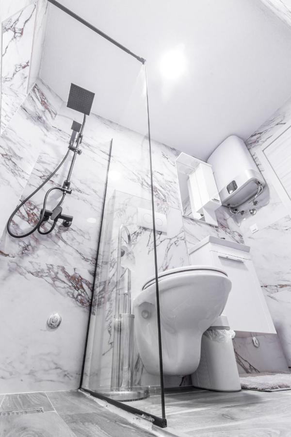 Apartments Florian Lopud ภายนอก รูปภาพ